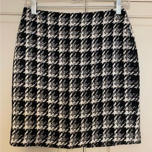 White House Black Market wool houndstooth mini skirt